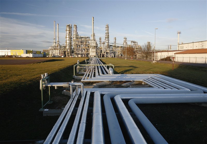 انتقال مواد نفتی و پالایشگاهی به چه صورت است؟